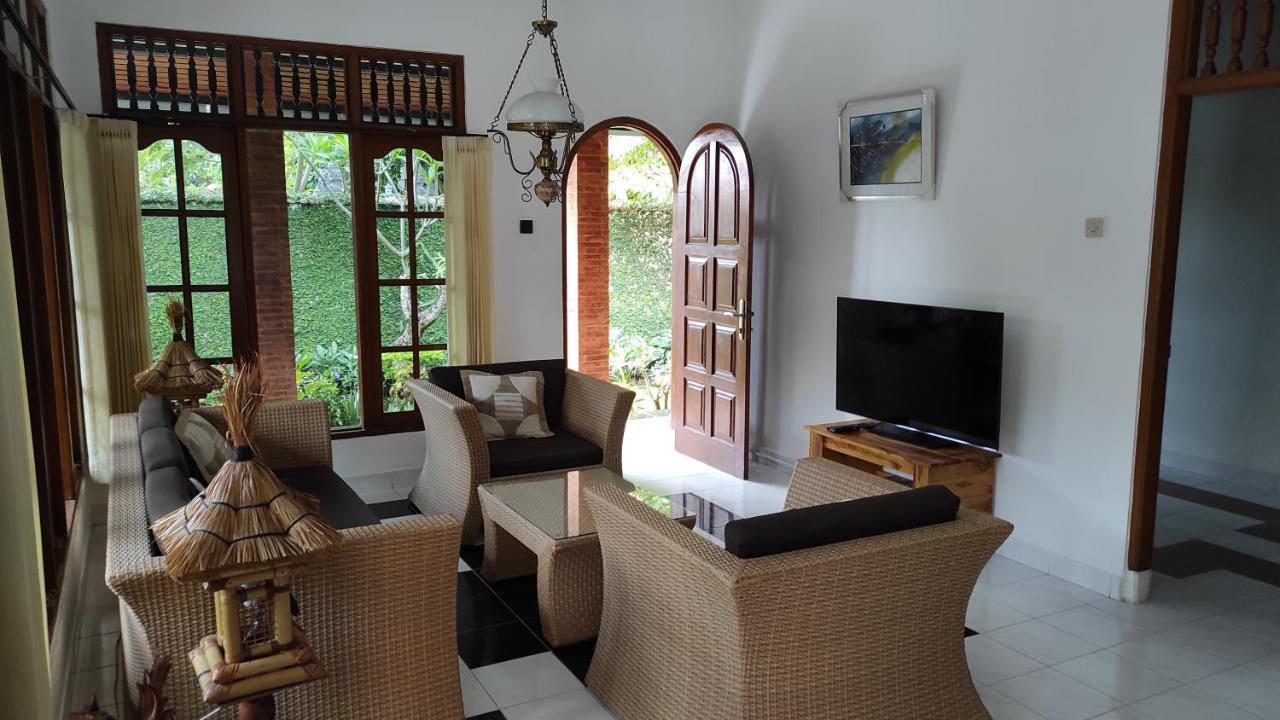 Keyani Bungalows Lovina Zewnętrze zdjęcie