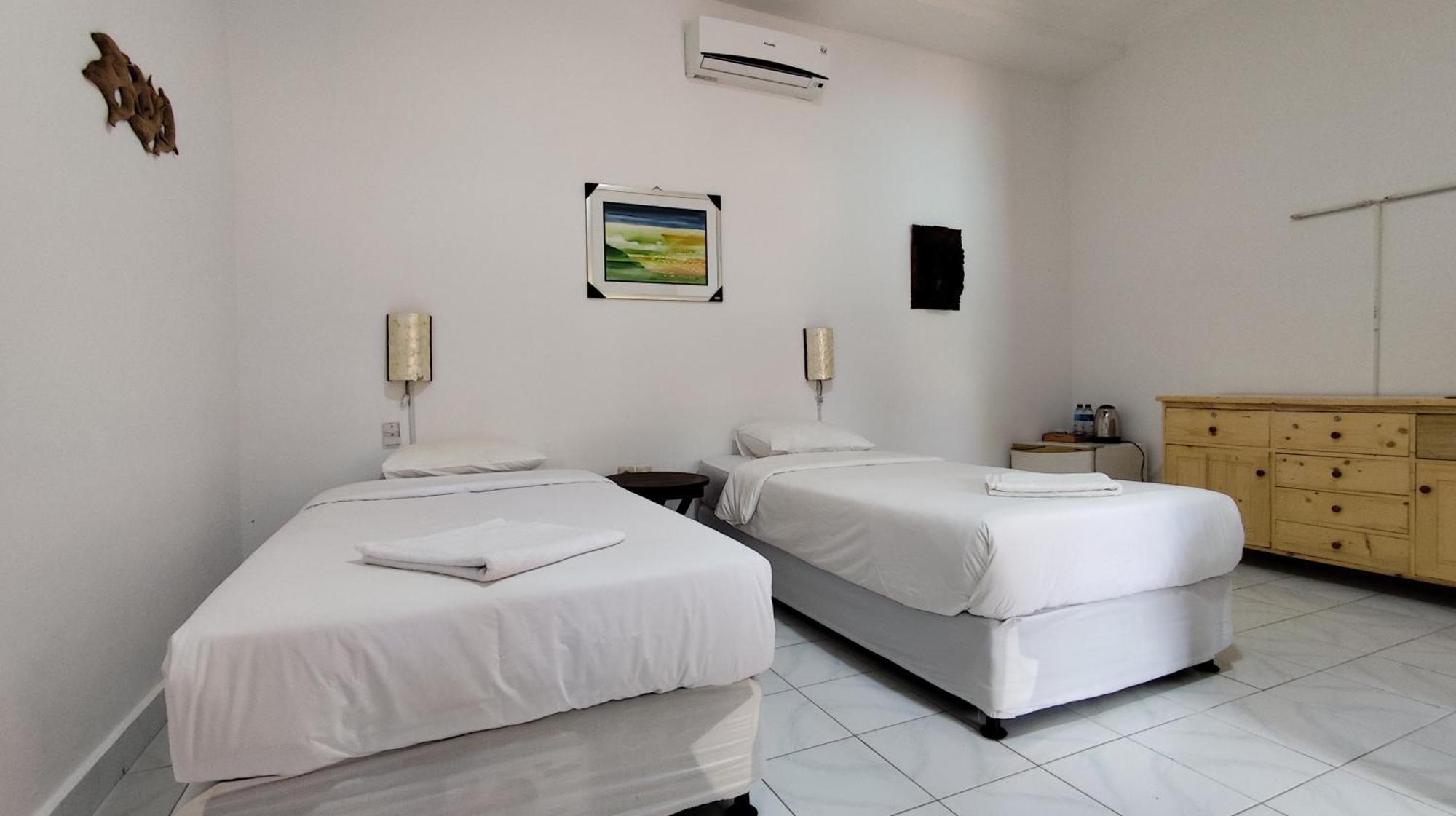 Keyani Bungalows Lovina Zewnętrze zdjęcie